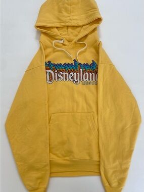 Disneyland Resort Retro Hoodie size Small